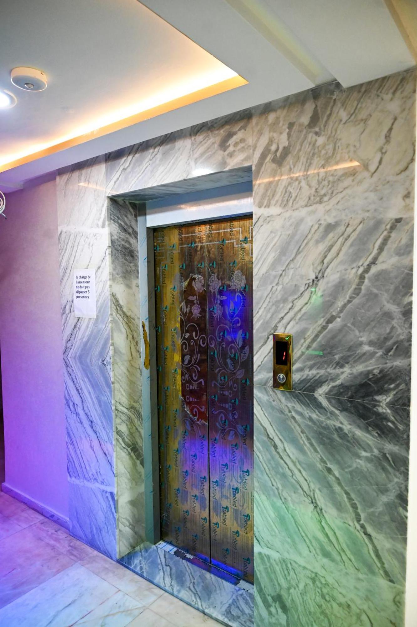 Hotel Jawharat 엘자디다 외부 사진