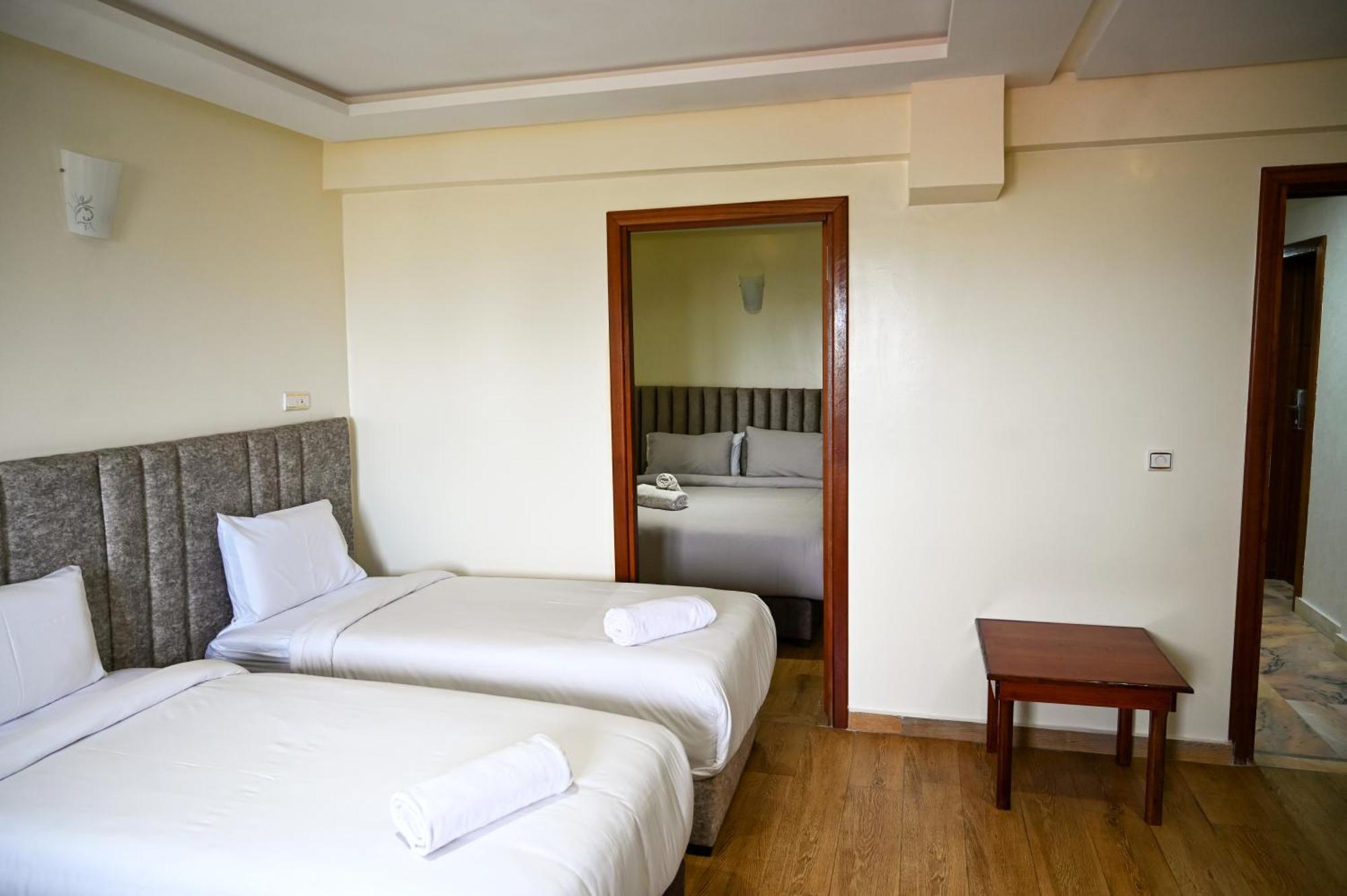 Hotel Jawharat 엘자디다 외부 사진
