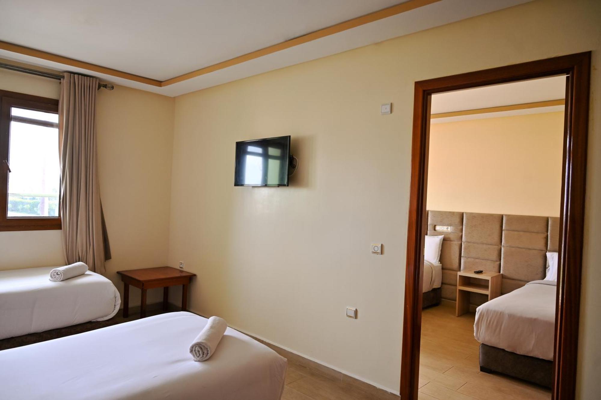 Hotel Jawharat 엘자디다 외부 사진
